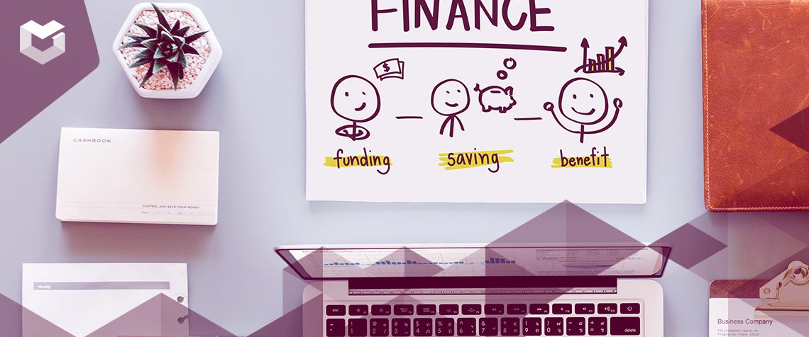 finance-crowdfunding-pro-con-computer-pen